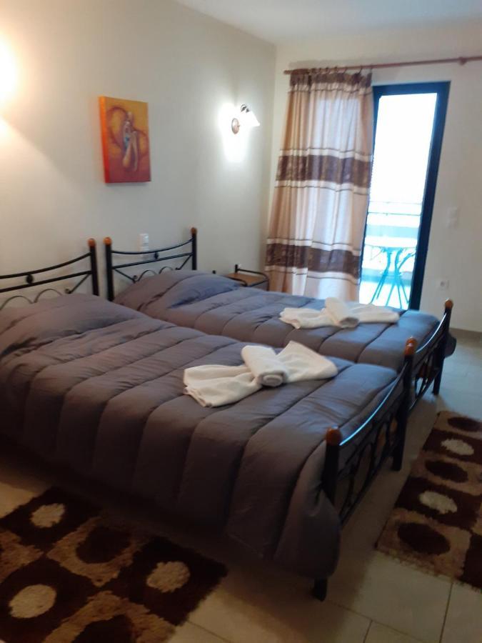 Ιωλκοσ Aparthotel Loutra Aidhipsou Exteriör bild